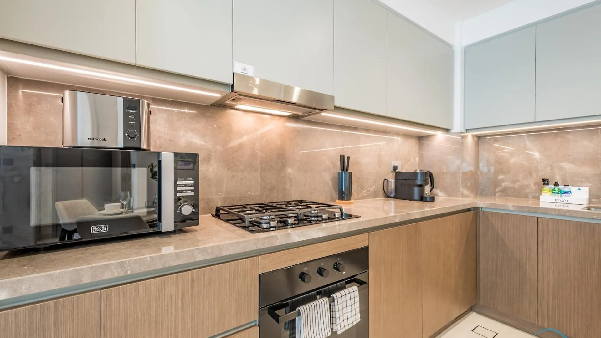 Apartment Luxurious 1Br At Beach Isle Tower 1 Emaar Beachfront, Dubai Marina By Deluxe Holiday Homes